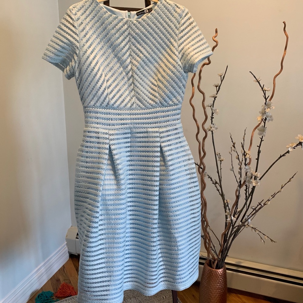 Pretty Light blue Boohoo Dress S-12